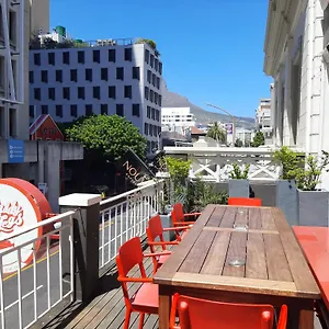 daddy-long-legs-art-hotel.hotels-capetown.com/