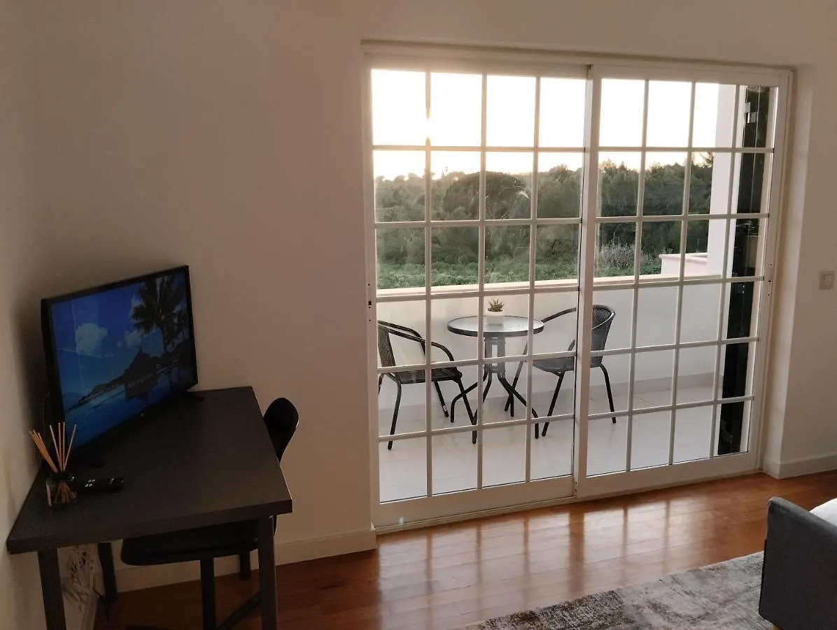 Villa Privee Cascaes Bed and breakfast