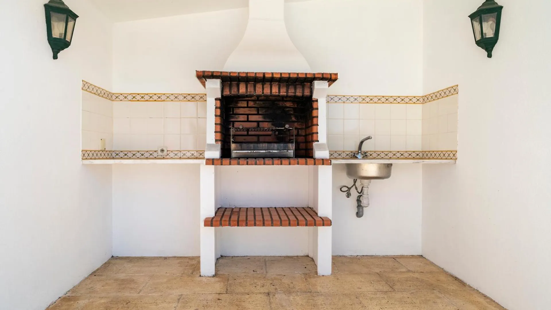 Villa Privee Cascaes Bed and breakfast